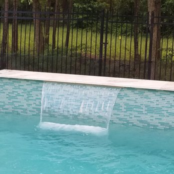 McKinney Custom Pools - Waterfall - Pearland, Texas McKinney Custom Pools - Waterfall - Pearland, Texas
