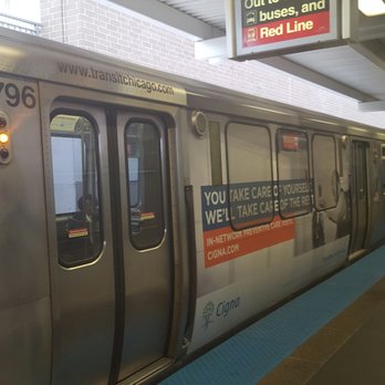 CTA - Roosevelt - Public Transportation Near Me - Chicago, Illinois