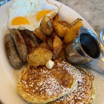 Plow - The Plow with eggs sunny-side up and chicken apple sausages - Breakfast & Brunch Near Me - San Francisco, California