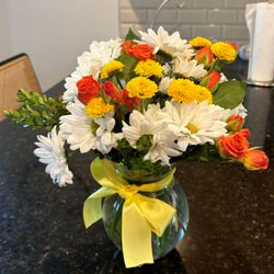 Jan's Florist Shop - Actual arrangement