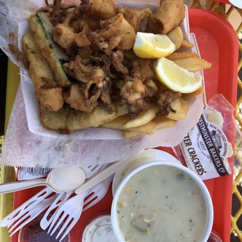Barbara's Fishtrap - Mini fish trap $20 and bowl of chowder $10 - Seafood Near Me - Half Moon Bay, California Barbara's Fishtrap - Mini fish trap $20 and bowl of chowder $10 - Seafood Near Me - Half Moon Bay, California