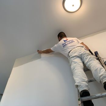 Perfect Walls - Skilled detail work ensures smooth coverage and crisp paint lines. - Drywall Installation & Repair Near Me - Naperville, Illinois