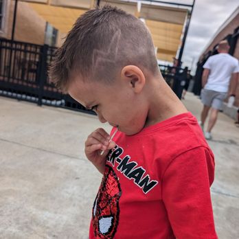 Floyd's 99 Barbershop - Kid's cut by Meridith - Hair Salons Near Me - Houston, Texas Floyd's 99 Barbershop - Kid's cut by Meridith - Hair Salons Near Me - Houston, Texas