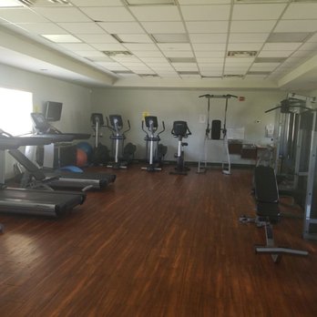 Manana Gym - Gyms Near Me - Pearl City, Hawaii Manana Gym - Gyms Near Me - Pearl City, Hawaii