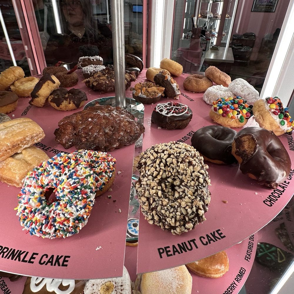 Voodoo Doughnut - Donuts Near Me - Chicago, Illinois