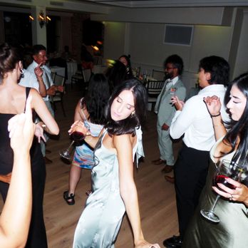 Tempoe Entertainment DJs - DJs Near Me