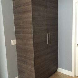 Special Design Cabinet - Linen closet