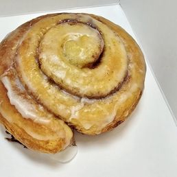 Cinnamon Roll Cinnamon Roll