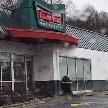Krispy Kreme - Krispy Cream - Donuts Near Me - Crofton, Maryland