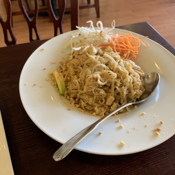 Coconut Rabbit - Chicken Pad Thai Noodle - Thai Near Me - Los Alamitos, California
