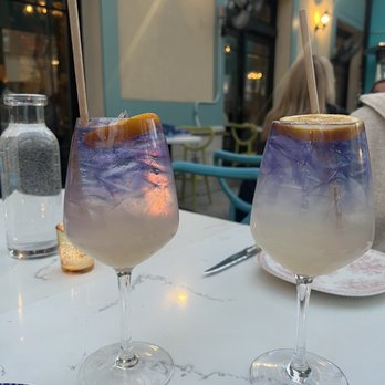 Le Sud Mediterranean Kitchen - Cocktails are amazing - Mediterranean Near Me - Chicago, Illinois