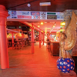 Campus - Interior