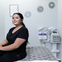 Glass Skin Aesthetics - Our advanced esthetician