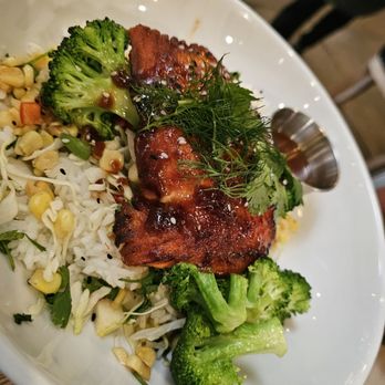 Lure Fish House - Seafood Near Me - Santa Barbara, California