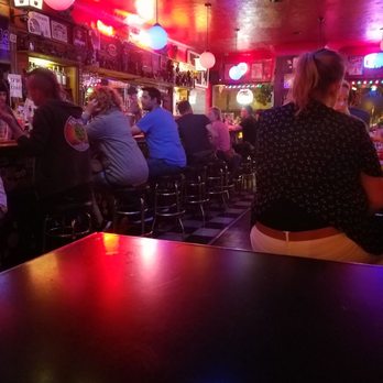 Lucky 13 - Inside - Bars Near Me - Alameda, California
