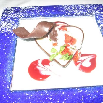 Bistango in Irvine - Dessert! on Valentine's Day - American Near Me - Irvine, California