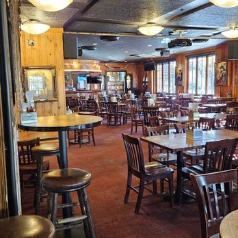 The Silver Dollar Bar & Grill - Bar - American Near Me - Jackson, Wyoming The Silver Dollar Bar & Grill - Bar - American Near Me - Jackson, Wyoming
