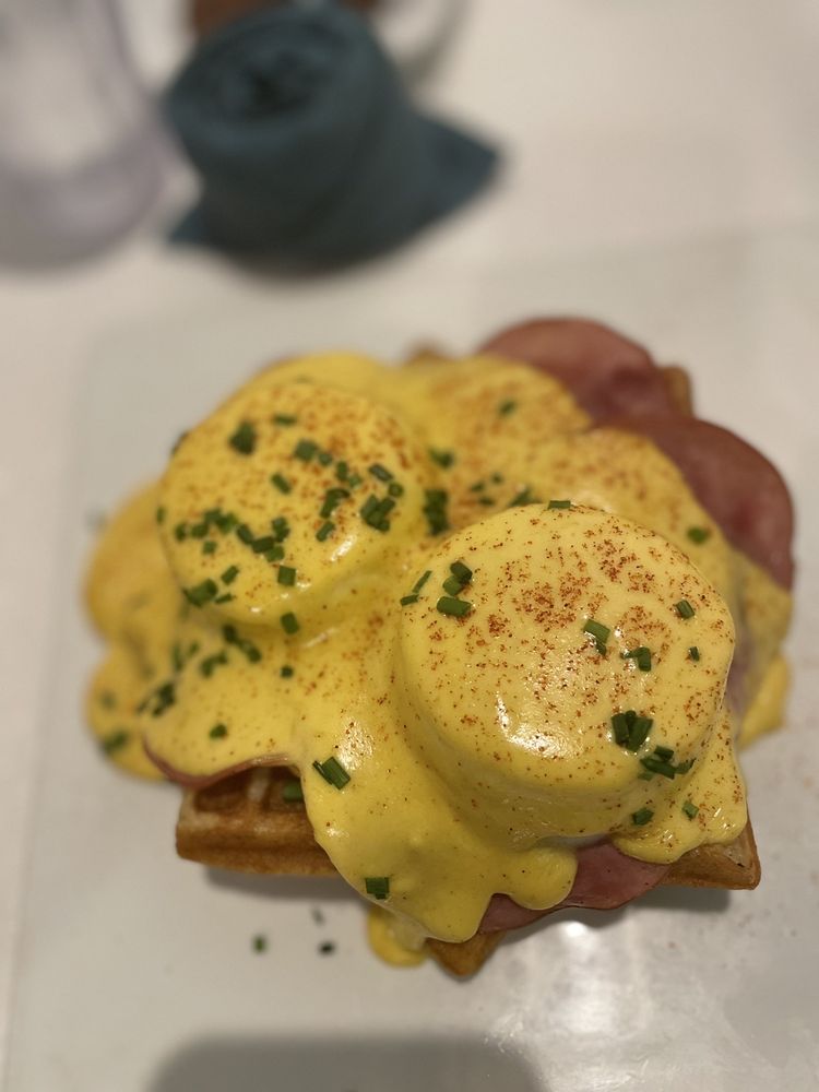 People’s Waffle