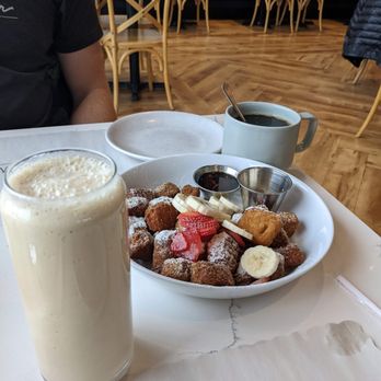 Willow & Whisk - Mini french toast and white chocolate frappe - Breakfast & Brunch Near Me - Wyckoff, New Jersey Willow & Whisk - Mini french toast and white chocolate frappe - Breakfast & Brunch Near Me - Wyckoff, New Jersey
