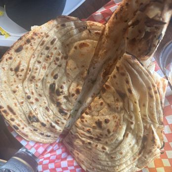 Tamarind East Indian Restaurant - Bread basket - Indian Near Me - Calgary, Alberta Tamarind East Indian Restaurant - Bread basket - Indian Near Me - Calgary, Alberta