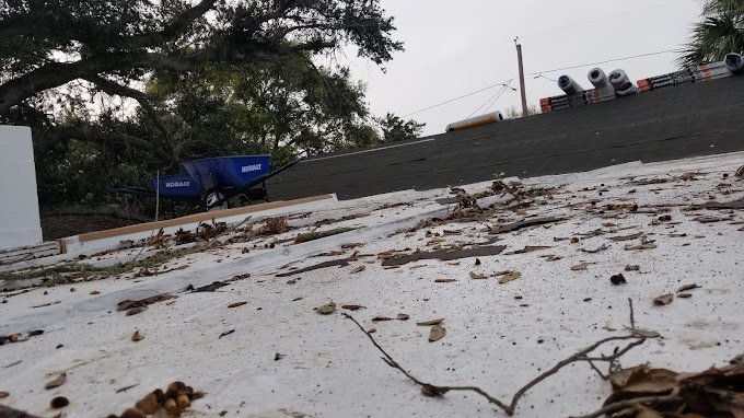 Slide of Duralast Roofing and Solar