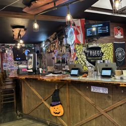 Bagel And Brew - Counter