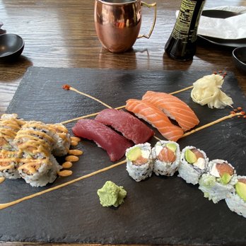 Ramen King - Spicy tuna maki, bluefin tuna nigiri, salmon nigiri, Philadelphia maki - Seafood Near Me - Canonsburg, Pennsylvania