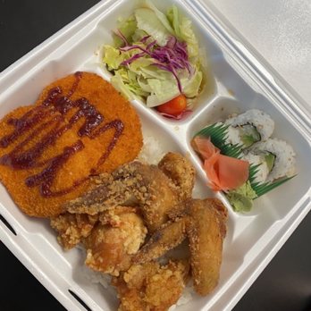Tenkatori - Wing TEBA and KARAAGE set - Gluten-Free Near Me - Costa Mesa, California Tenkatori - Wing TEBA and KARAAGE set - Gluten-Free Near Me - Costa Mesa, California