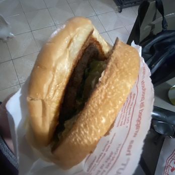 In-N-Out Burger - Why is the meat so tiny?, literally leaf lettuce , the size of a tree leaf - Burgers Near Me - Compton, California