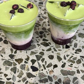 Rōk Coffee And Tea - Blueberrry Shortcake matcha duo - Coffee & Tea Near Me - New York, New York Rōk Coffee And Tea - Blueberrry Shortcake matcha duo - Coffee & Tea Near Me - New York, New York