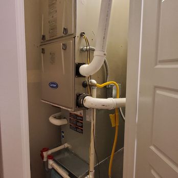 CM Heating - Furnace closet was left as clean as when then they arrived despite all the work that happened in there. - Heating & Air Conditioning/HVAC Near Me - Everett, Washington CM Heating - Furnace closet was left as clean as when then they arrived despite all the work that happened in there. - Heating & Air Conditioning/HVAC Near Me - Everett, Washington