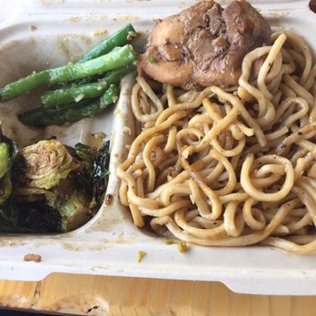 Blurr Kitchen - Garlic noodles, chicken entree, green beans, brussel sprouts. - Asian Fusion Near Me - Santa Clara, California Blurr Kitchen - Garlic noodles, chicken entree, green beans, brussel sprouts. - Asian Fusion Near Me - Santa Clara, California