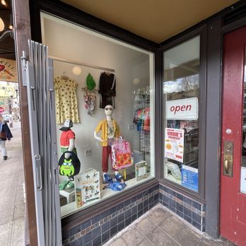 Black Wagon Kids - Children's Clothing Near Me - Portland, Oregon