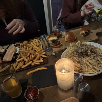 Wexford Public - Huge portion of fries - Sandwiches Near Me - Wexford, Pennsylvania Wexford Public - Huge portion of fries - Sandwiches Near Me - Wexford, Pennsylvania