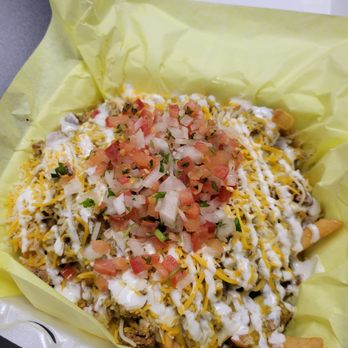 Fries Galore - Chile Verde fries - Food Trucks Near Me - Apple Valley, California