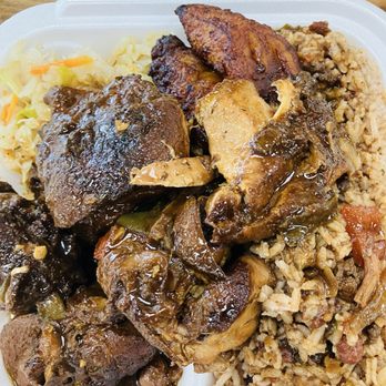 Golden Krust - Brown stew chicken - Caribbean Near Me - West Palm Beach, Florida Golden Krust - Brown stew chicken - Caribbean Near Me - West Palm Beach, Florida