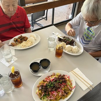 The Clubhouse - Happy Customers.  Dry Min, Teri Beef & Korean fried chicken. - Sushi Bars Near Me - Mililani, Hawaii