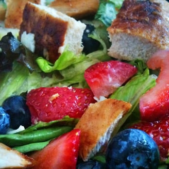 Wendy's - Berry Almond Chicken Salad - Burgers Near Me - Pico Rivera, California Wendy's - Berry Almond Chicken Salad - Burgers Near Me - Pico Rivera, California