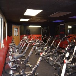 Orchard Hills Athletic Club - Cycling room
