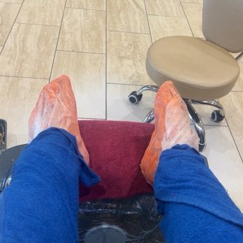 Expert Nails & Spa - Nail Salons Near Me - Louisville, Kentucky