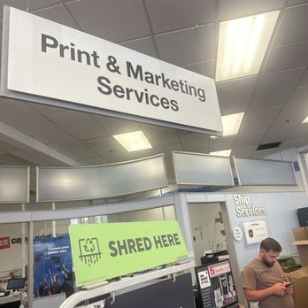 Staples - This is my favorite Staples location - Printing Services Near Me - Hackensack, New Jersey