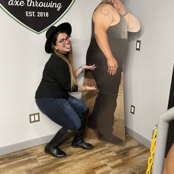 Clutch Shot Axe Throwing - Axe Throwing Near Me - Pennsauken, New Jersey Clutch Shot Axe Throwing - Axe Throwing Near Me - Pennsauken, New Jersey
