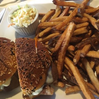 Pazzer's Saskatchewan Pub - Tapas Bars Near Me - Calgary, Alberta