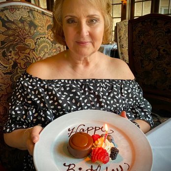 Atwater's Restaurant - Special birthday dessert - New American Near Me - Geneva, Illinois
