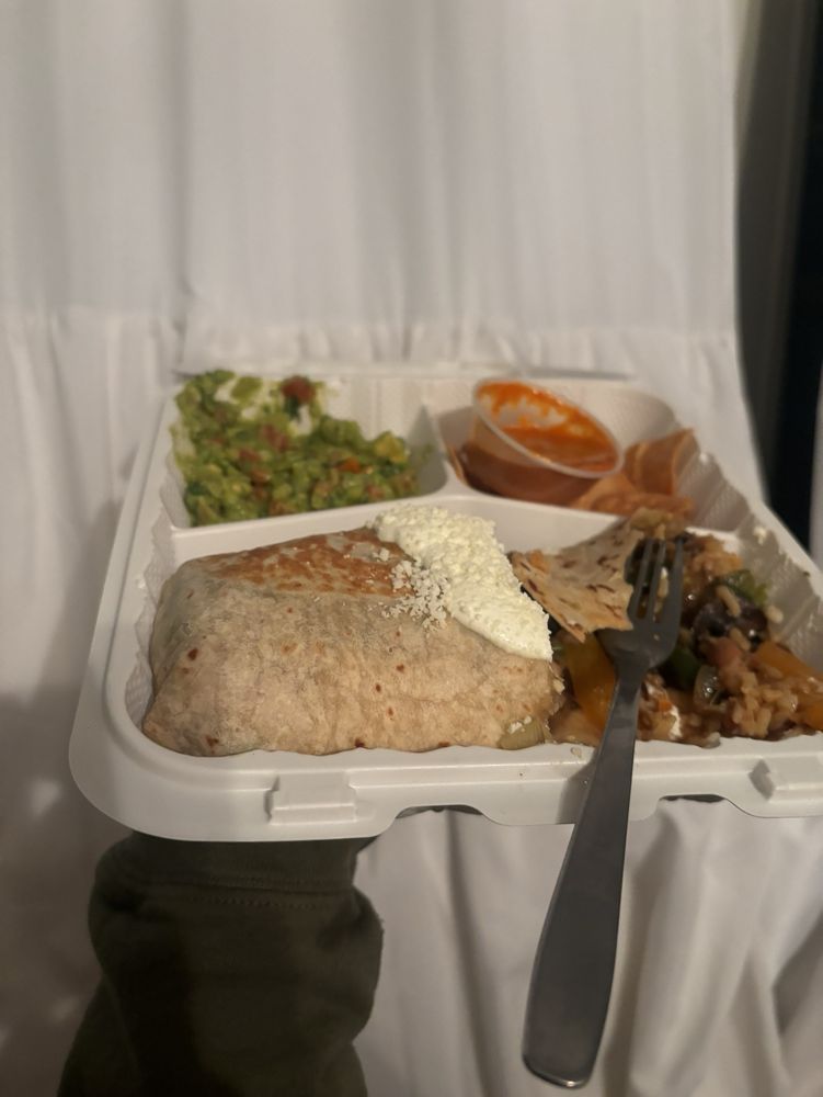 Food from Cholula Mexican Grill