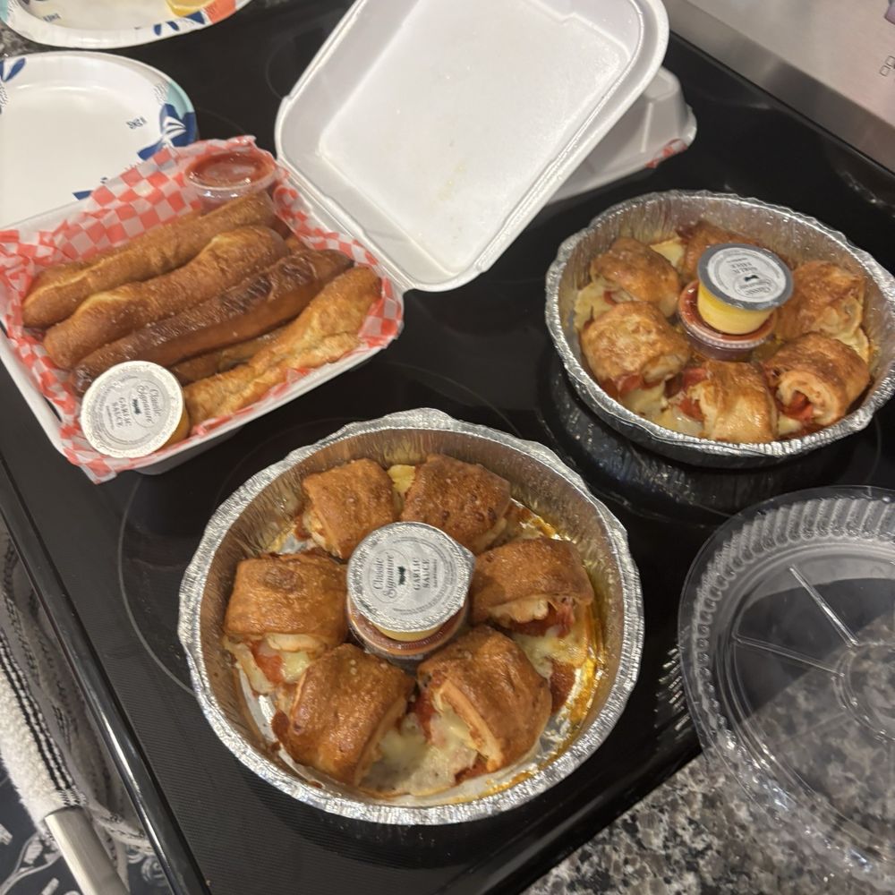 Stoner's Pizza Joint - Pepperoni Rollups and Breadsticks - Pizza Near Me - Valrico, Florida Stoner's Pizza Joint - Pepperoni Rollups and Breadsticks - Pizza Near Me - Valrico, Florida
