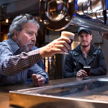 Blest Palermo - La historia y la actualidad en una misma foto. Julio Migoya la creó y Nacho Mochnacz la perfeccionó. Dos genios rindiendonse a nuestra pócim - Beer Bar Near Me - Buenos Aires, C