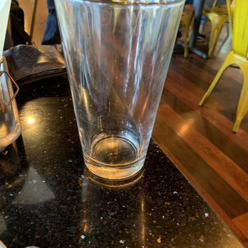 The Pan - Empty beer. Lol - Pizza Near Me - Long Beach, California