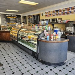 House of Bagels - Inside