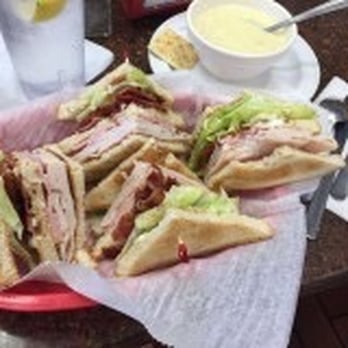 Dandee Donut Factory - Sandwich and soup very reasonable in price the server was friendly prompt and professional - Donuts Near Me - Pompano Beach, Florida Dandee Donut Factory - Sandwich and soup very reasonable in price the server was friendly prompt and professional - Donuts Near Me - Pompano Beach, Florida